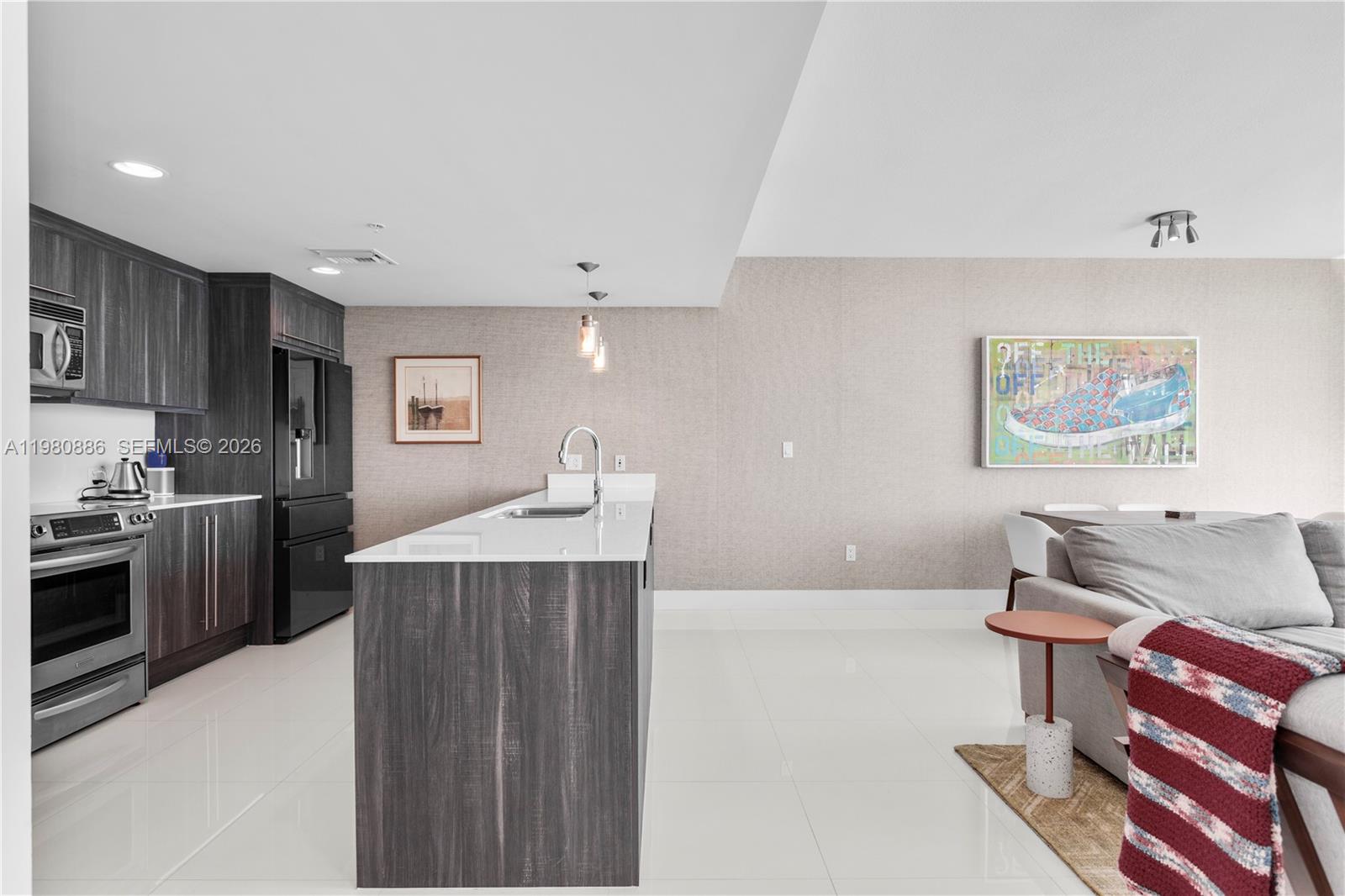 665 NE 25th Street