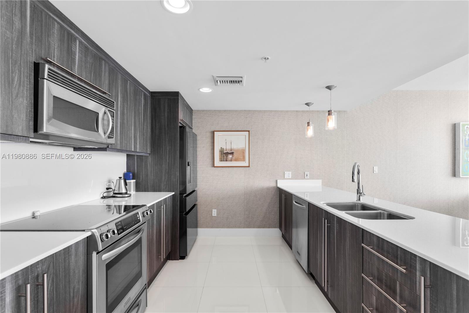 665 NE 25th Street