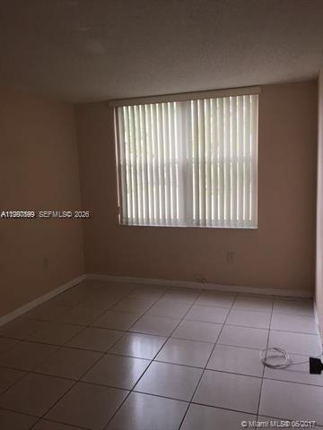 17890 W Dixie Highway