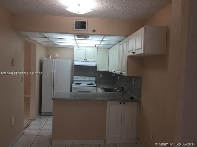 17890 W Dixie Highway