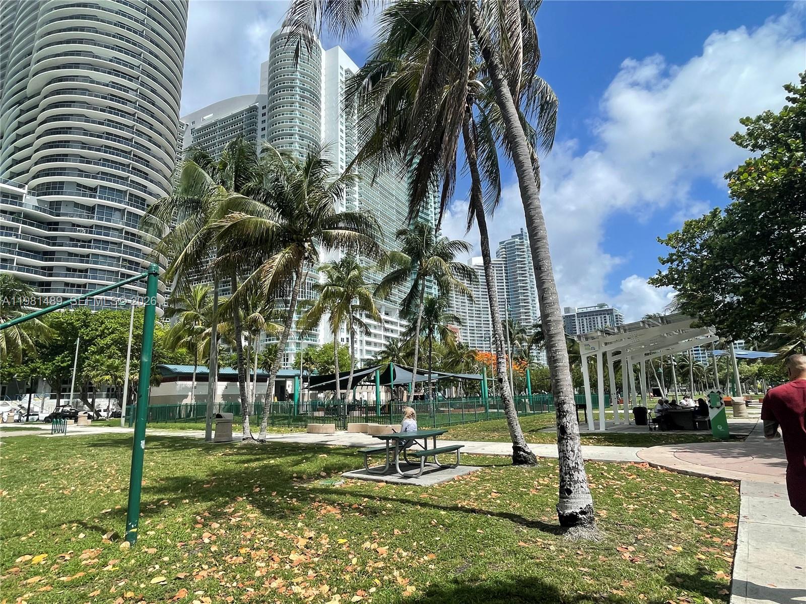 1750 N Bayshore Drive
