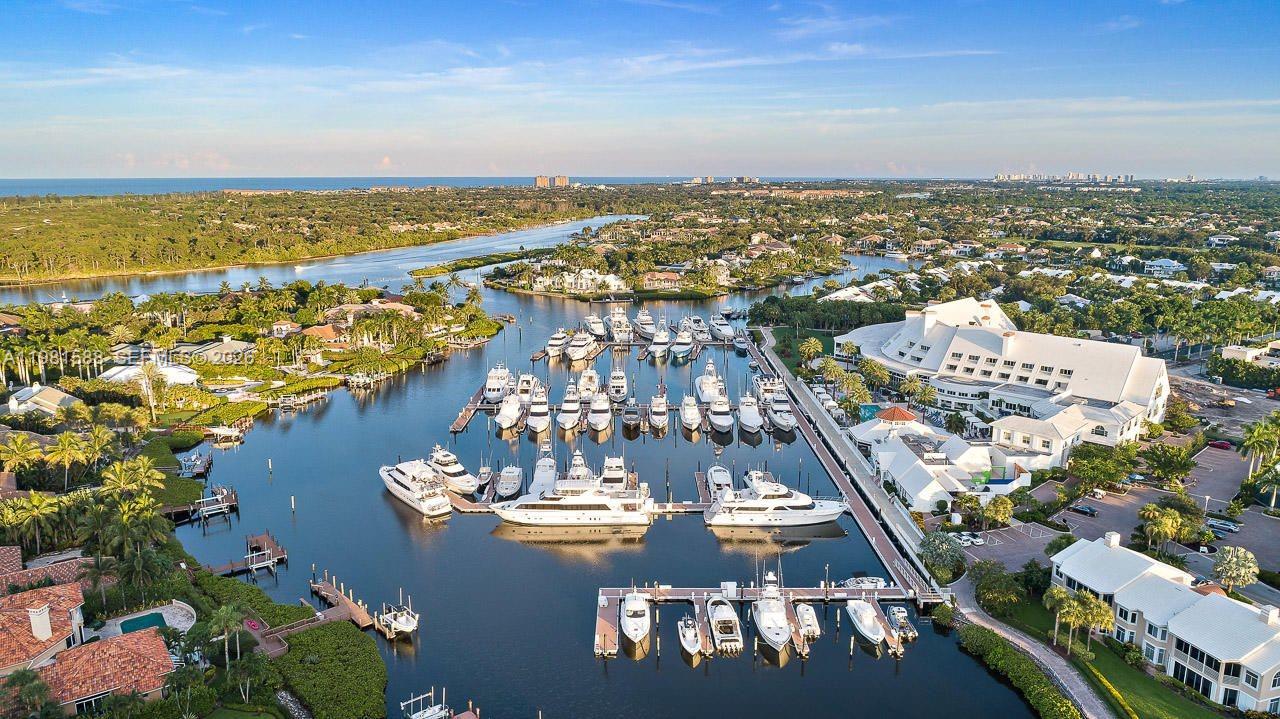 3501 Captains Way