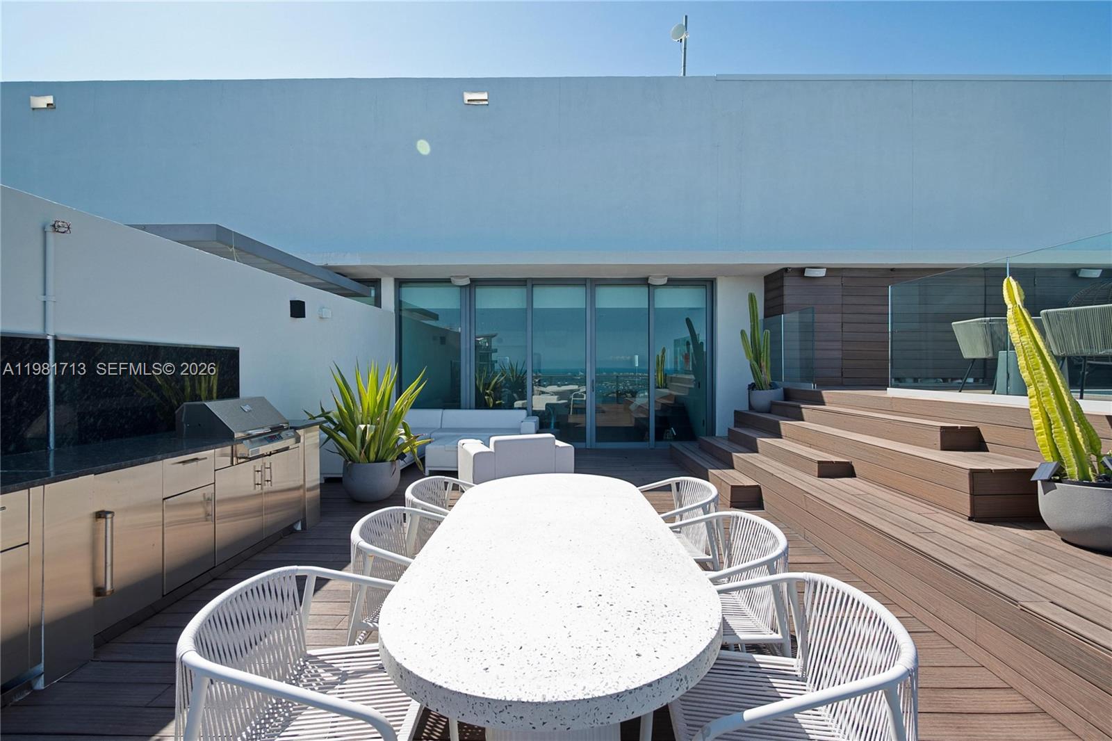 650 NE 32nd Street