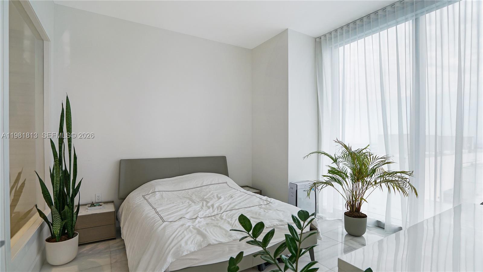 700 NE 26th Terrace