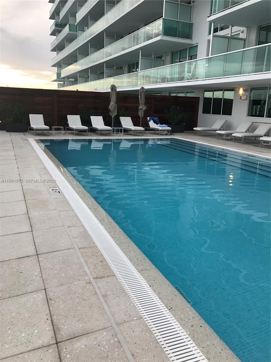 400 Sunny Isles Boulevard