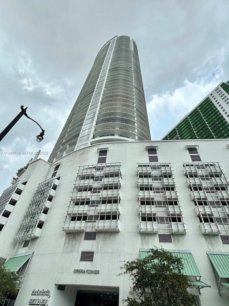 1750 N Bayshore Drive
