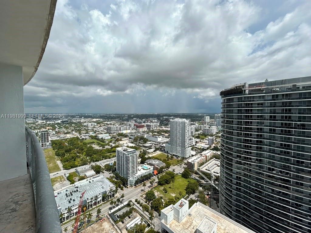 1750 N Bayshore Drive