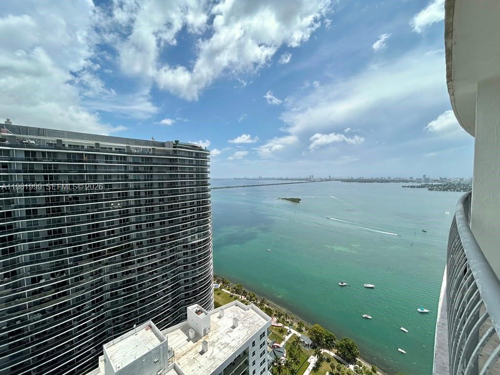 1750 N Bayshore Drive