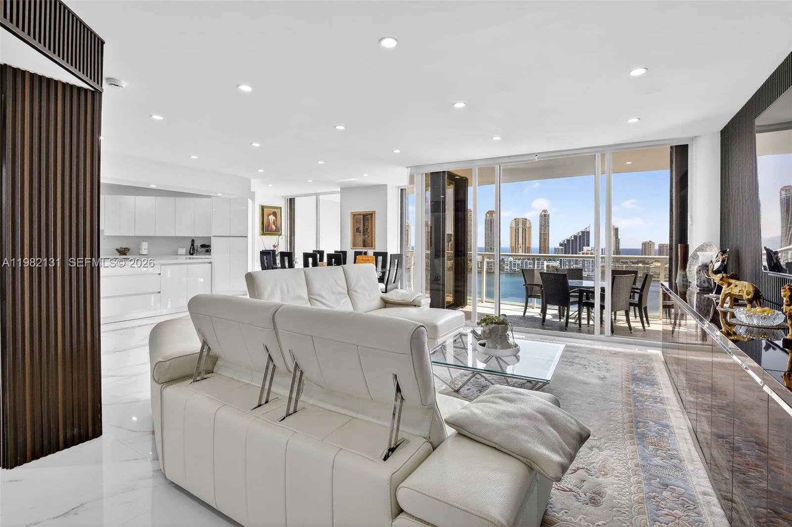 4000 Island Boulevard