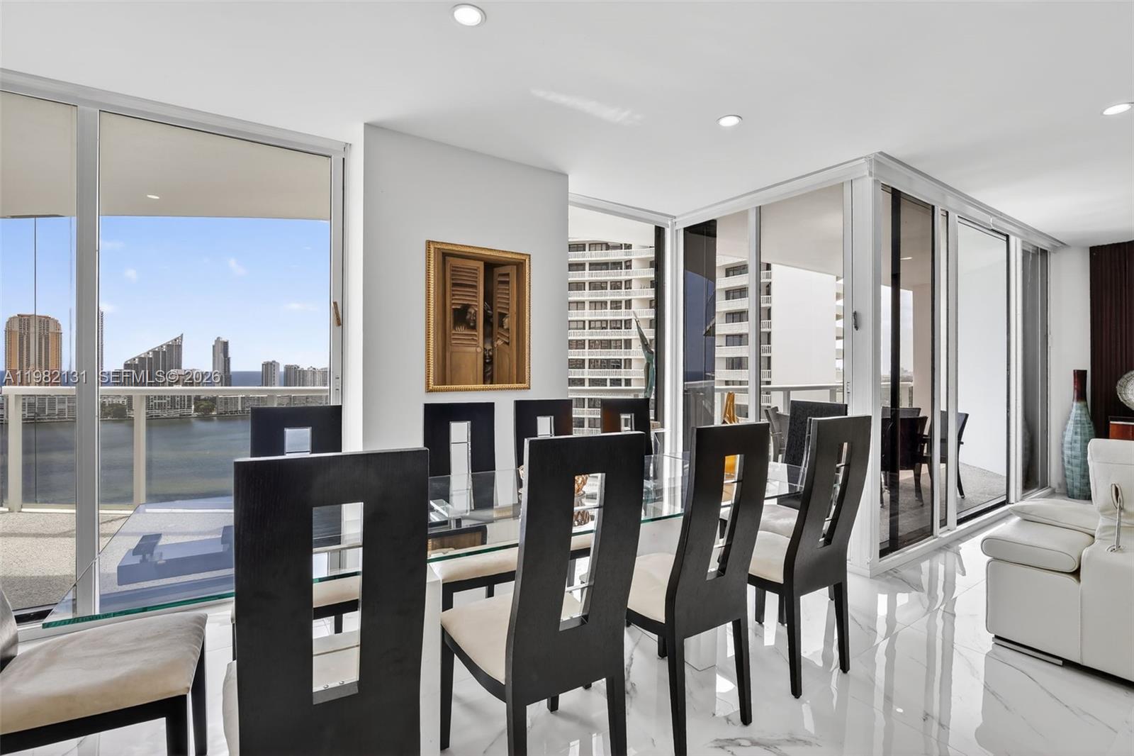 4000 Island Boulevard