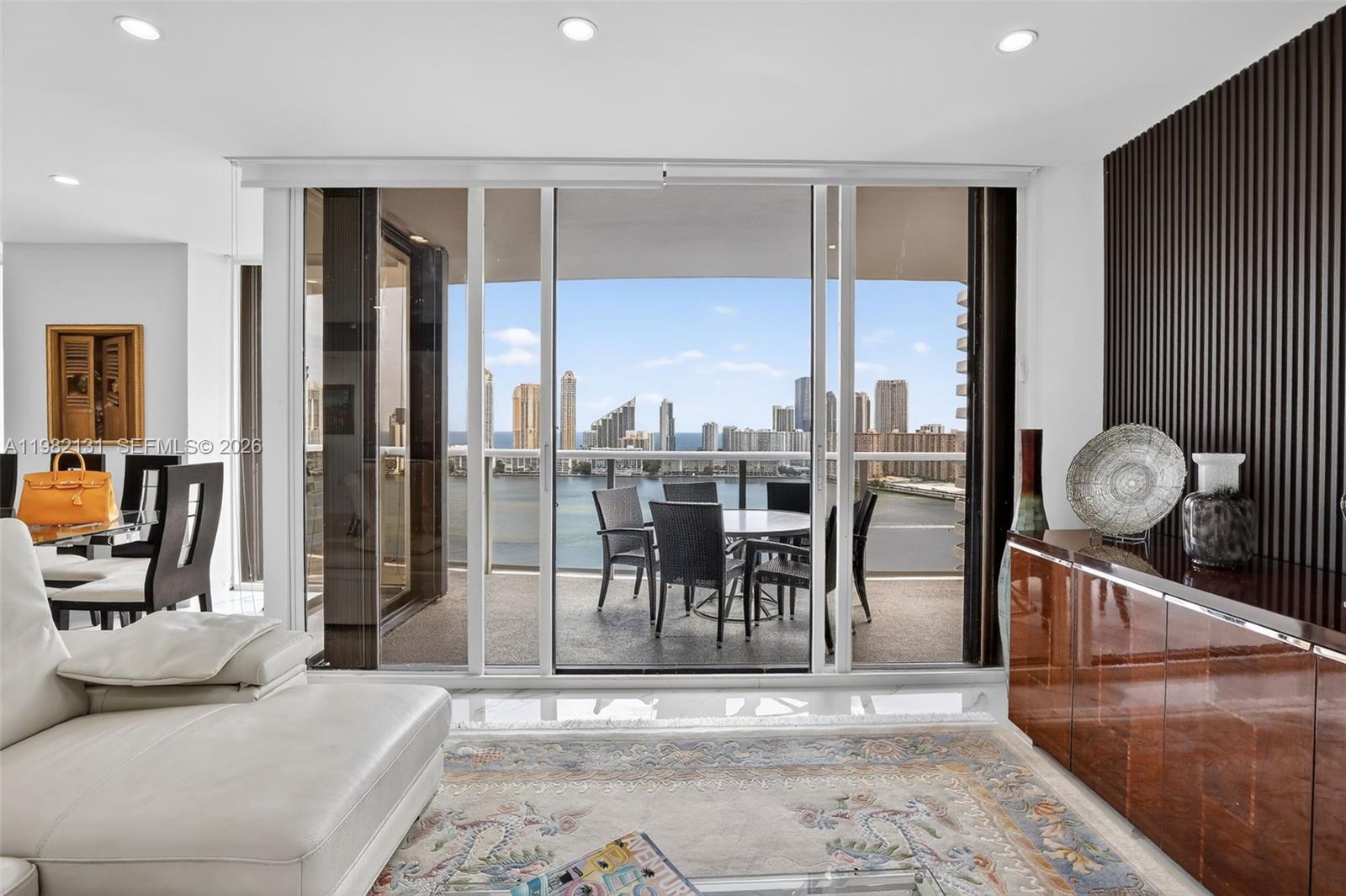 4000 Island Boulevard