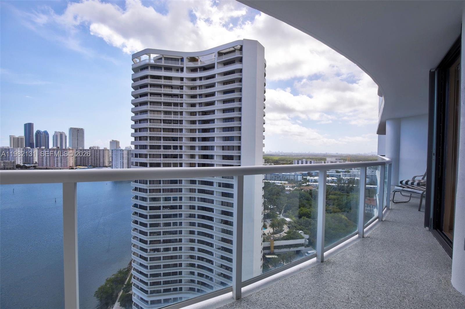 4000 Island Boulevard