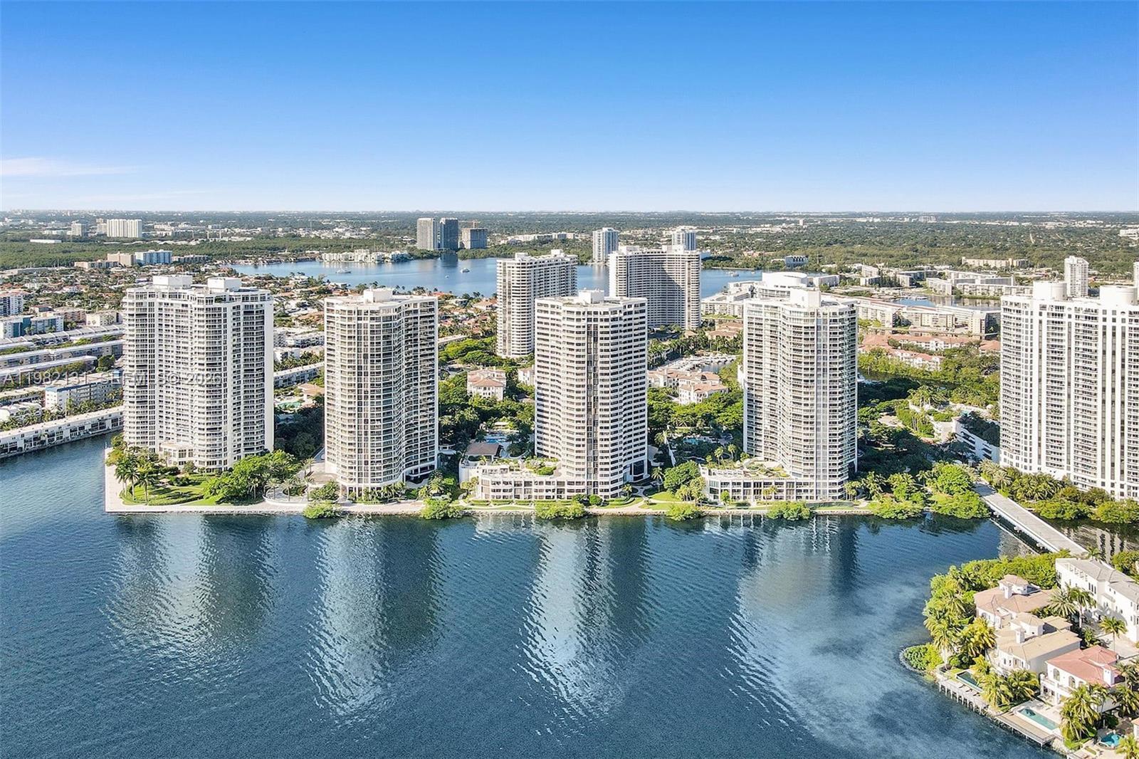 4000 Island Boulevard