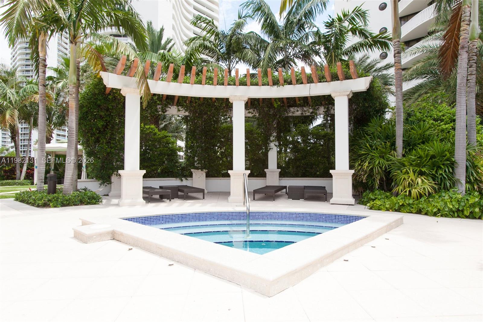 4000 Island Boulevard