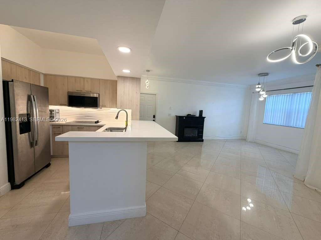 3165 NE 184th Street