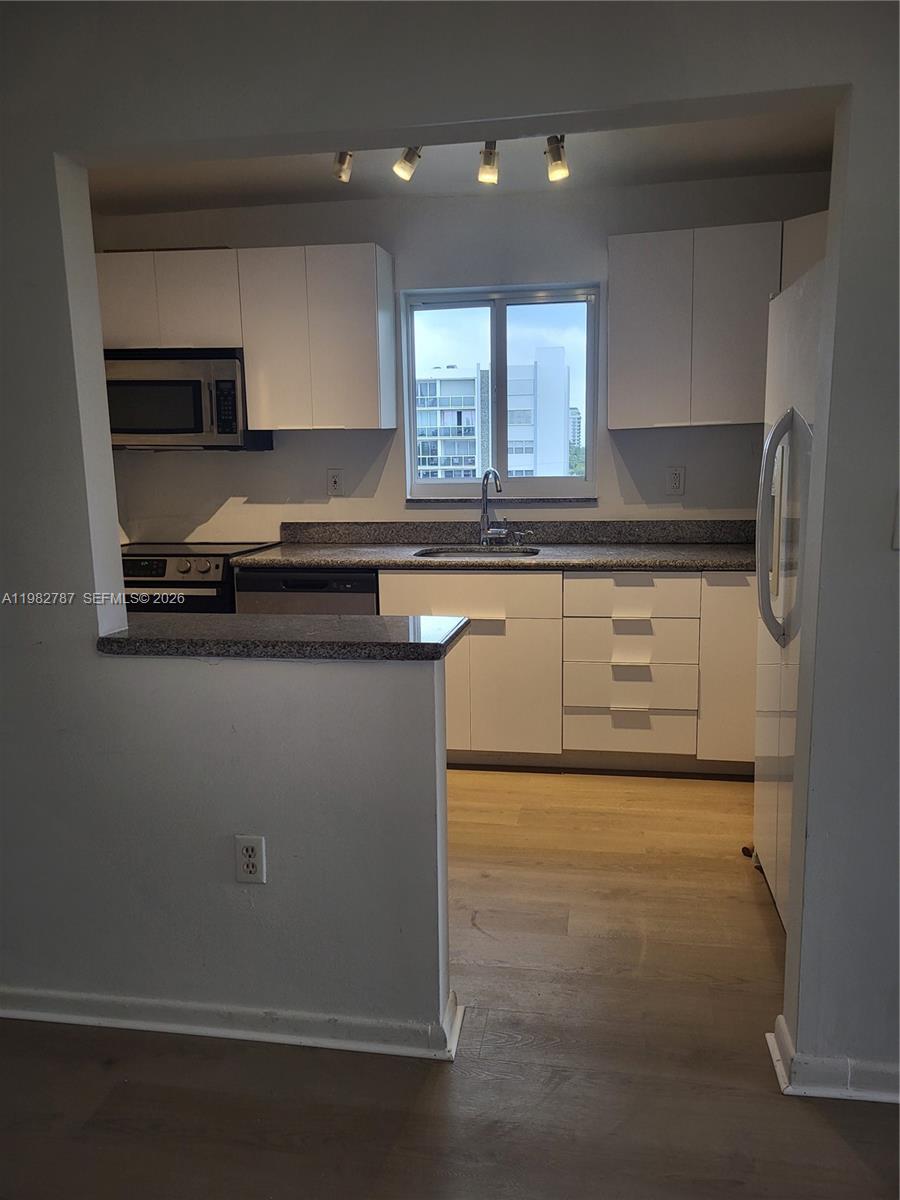 1020 94th Street
