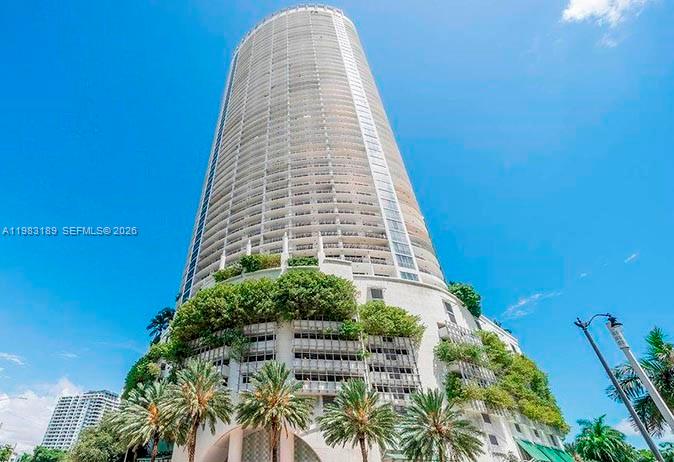 1750 N Bayshore Drive