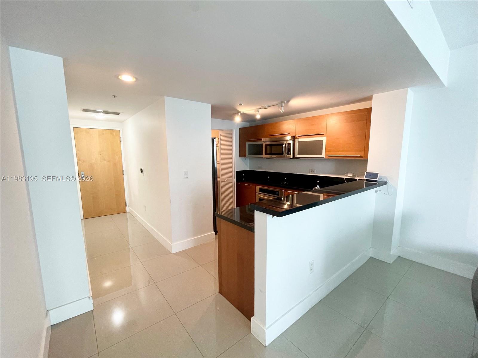 253 NE 2nd Street