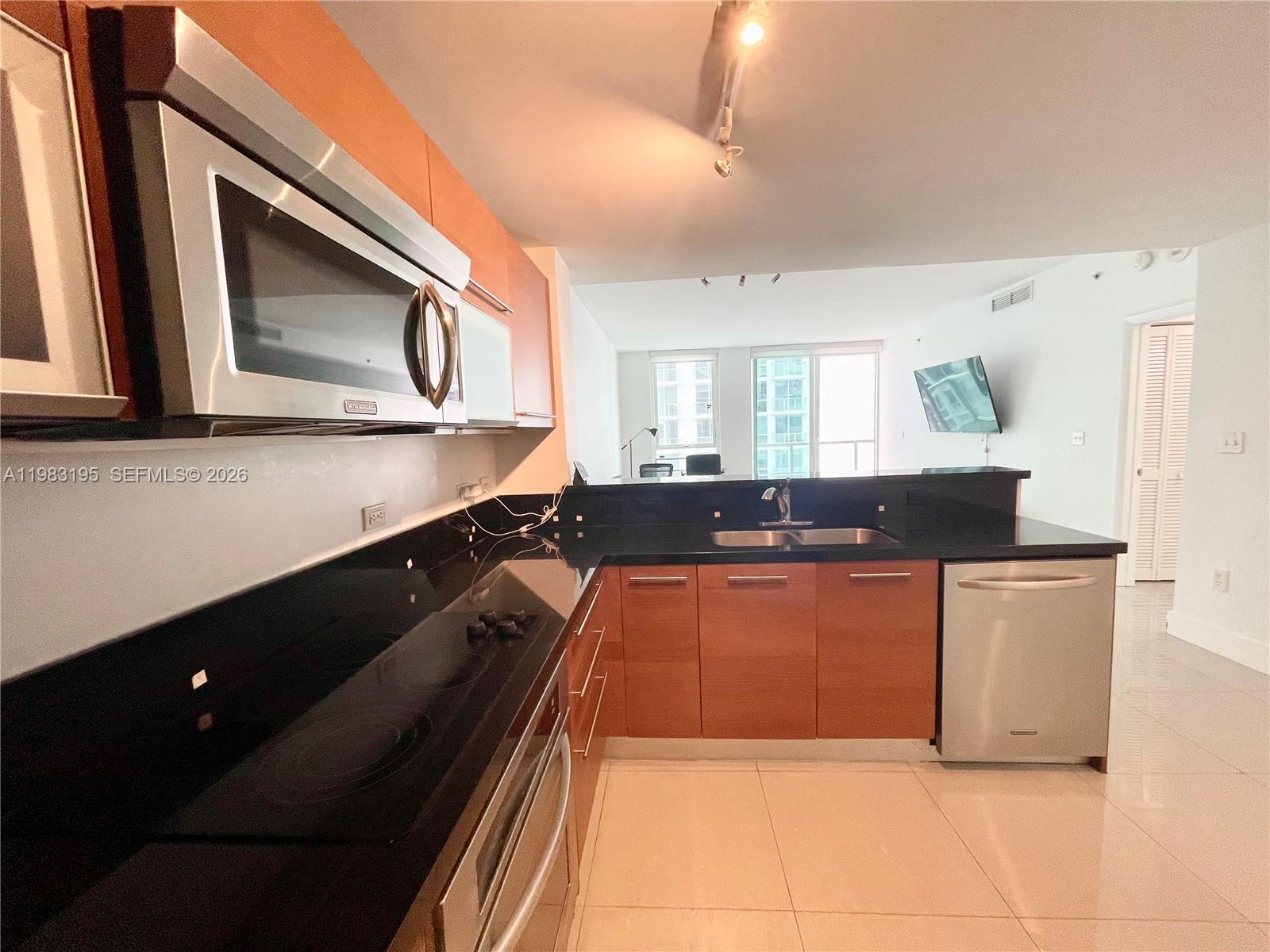 253 NE 2nd Street