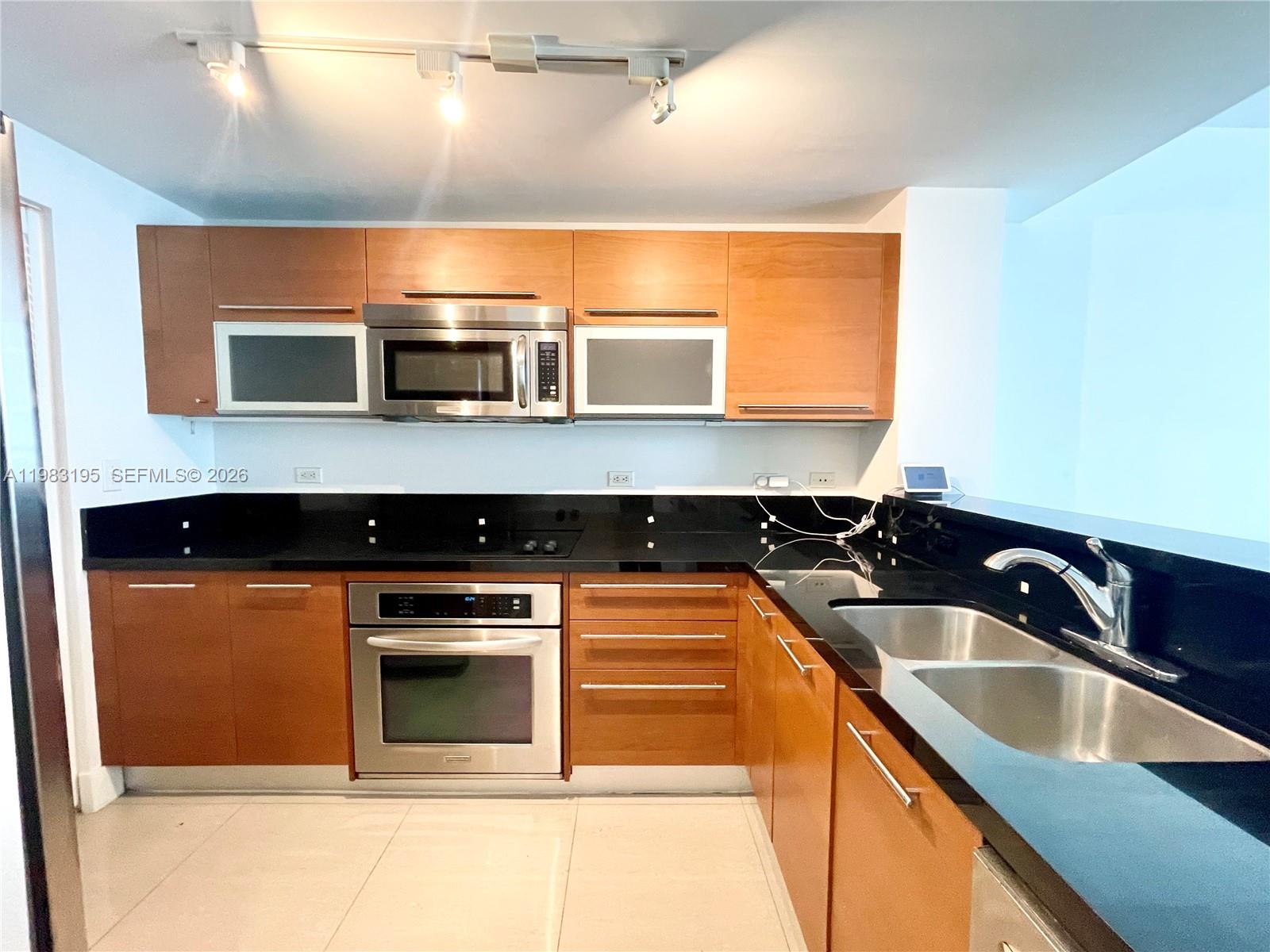 253 NE 2nd Street