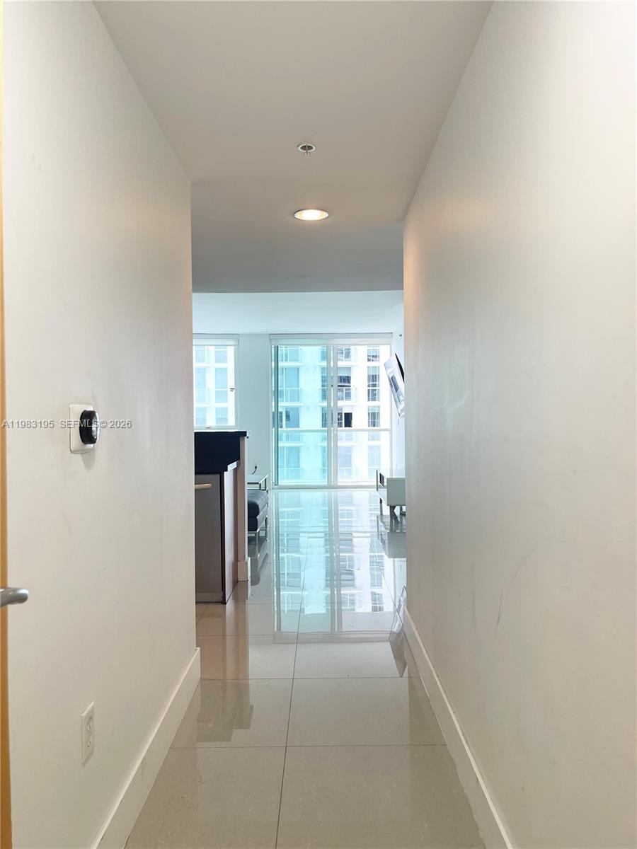 253 NE 2nd Street