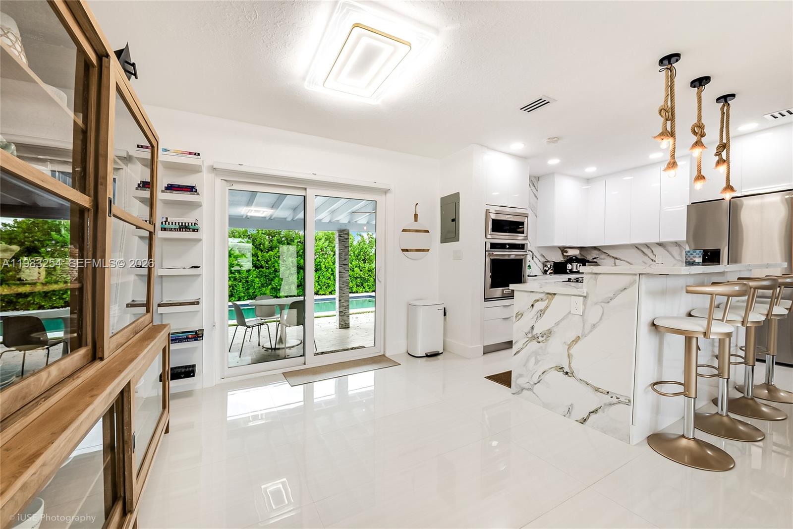 7235 SW 39th Street