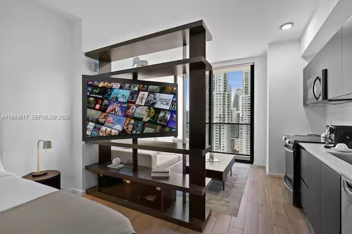 398 NE 5th Street