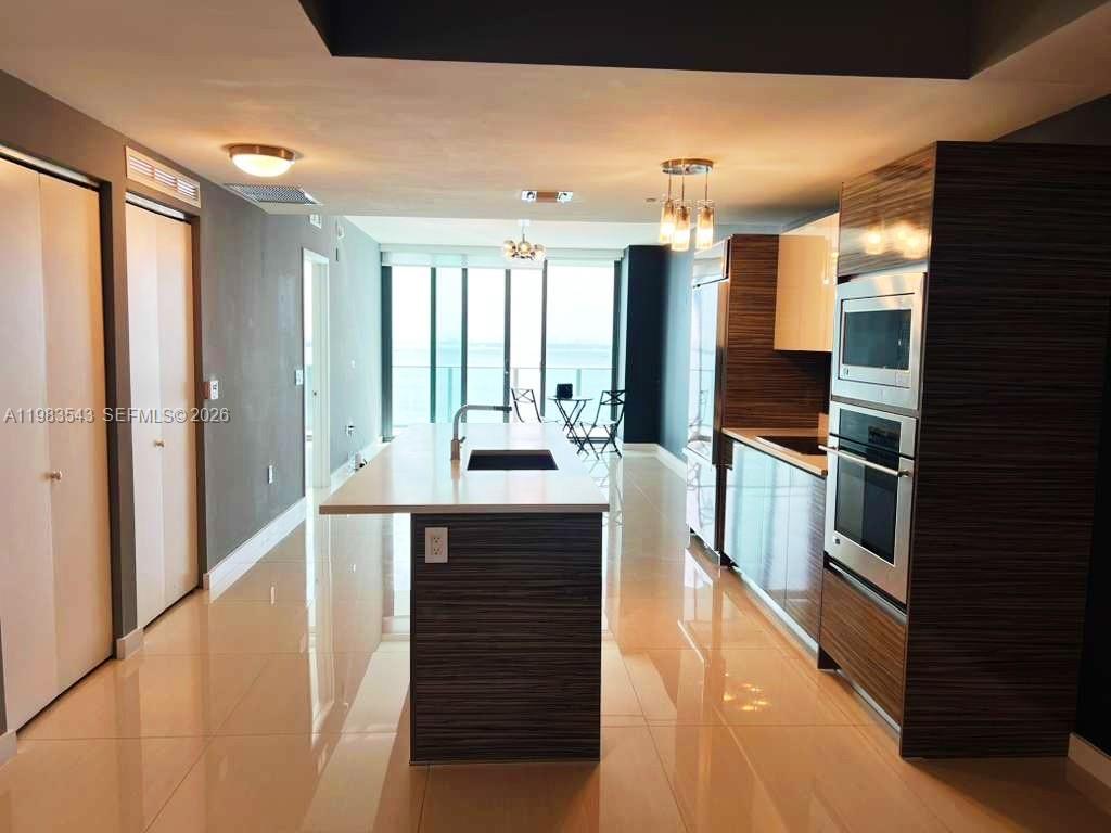 460 NE 28th Street
