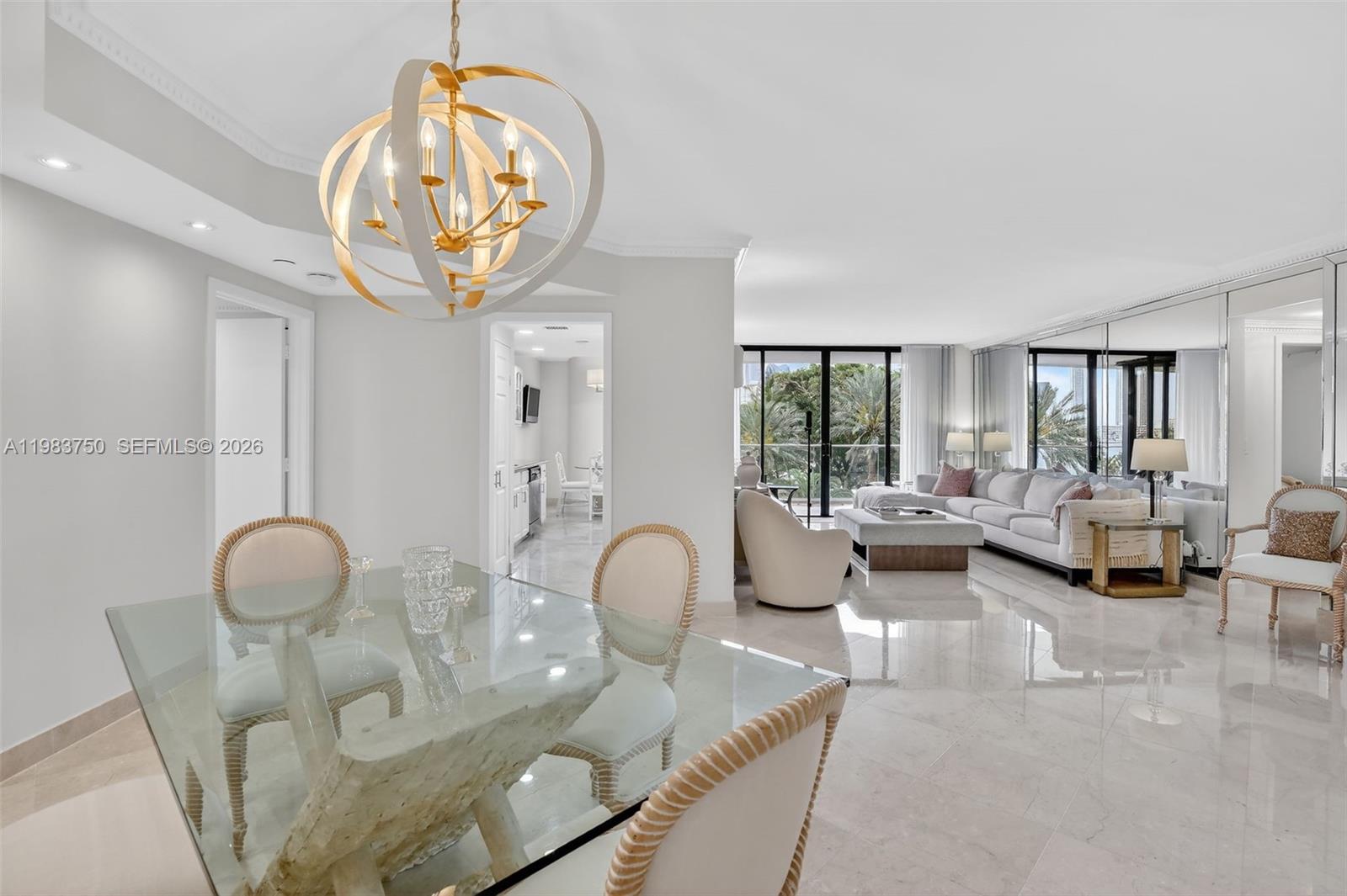2800 Island Boulevard