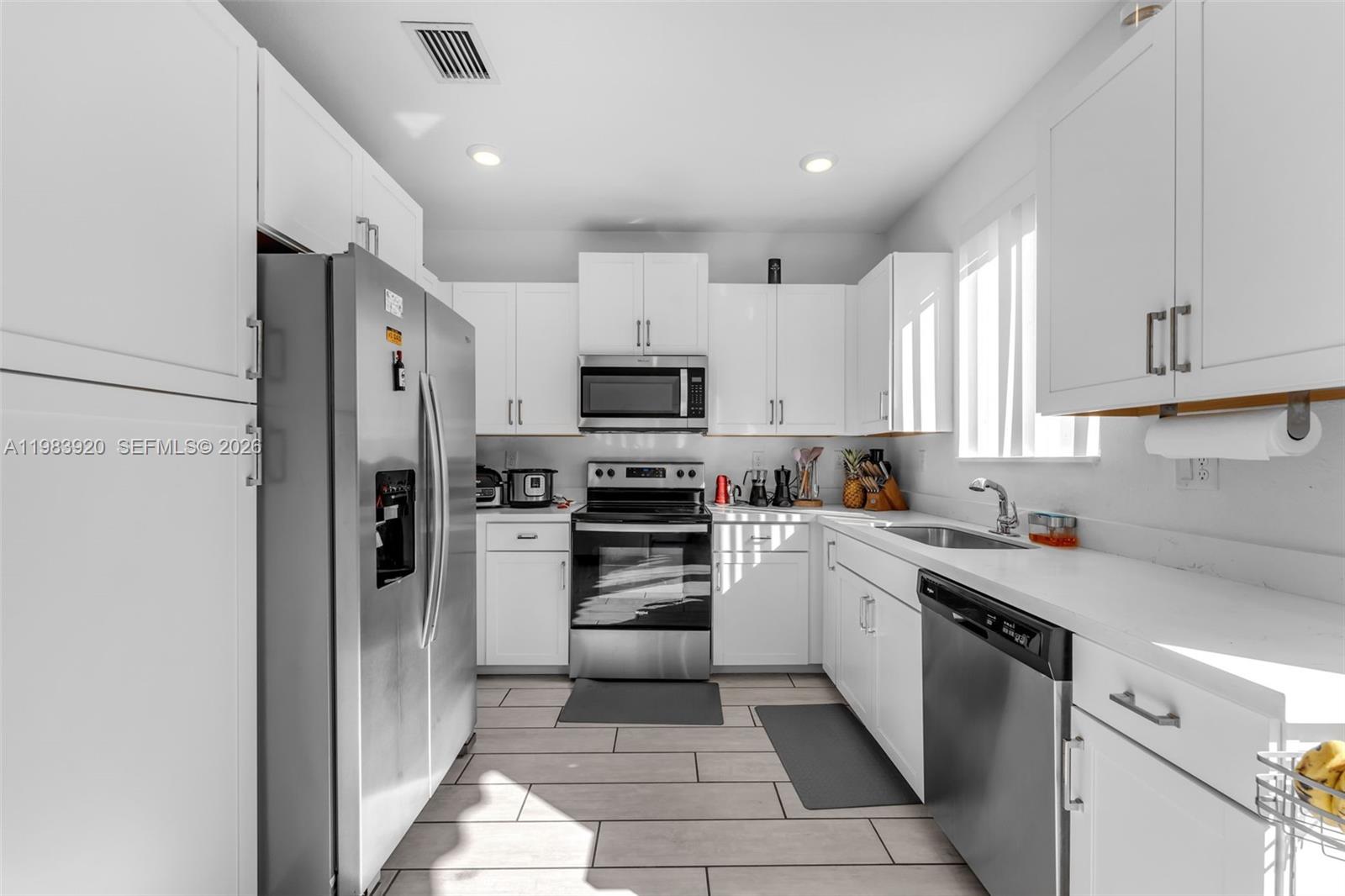 1056 SE 24th Avenue
