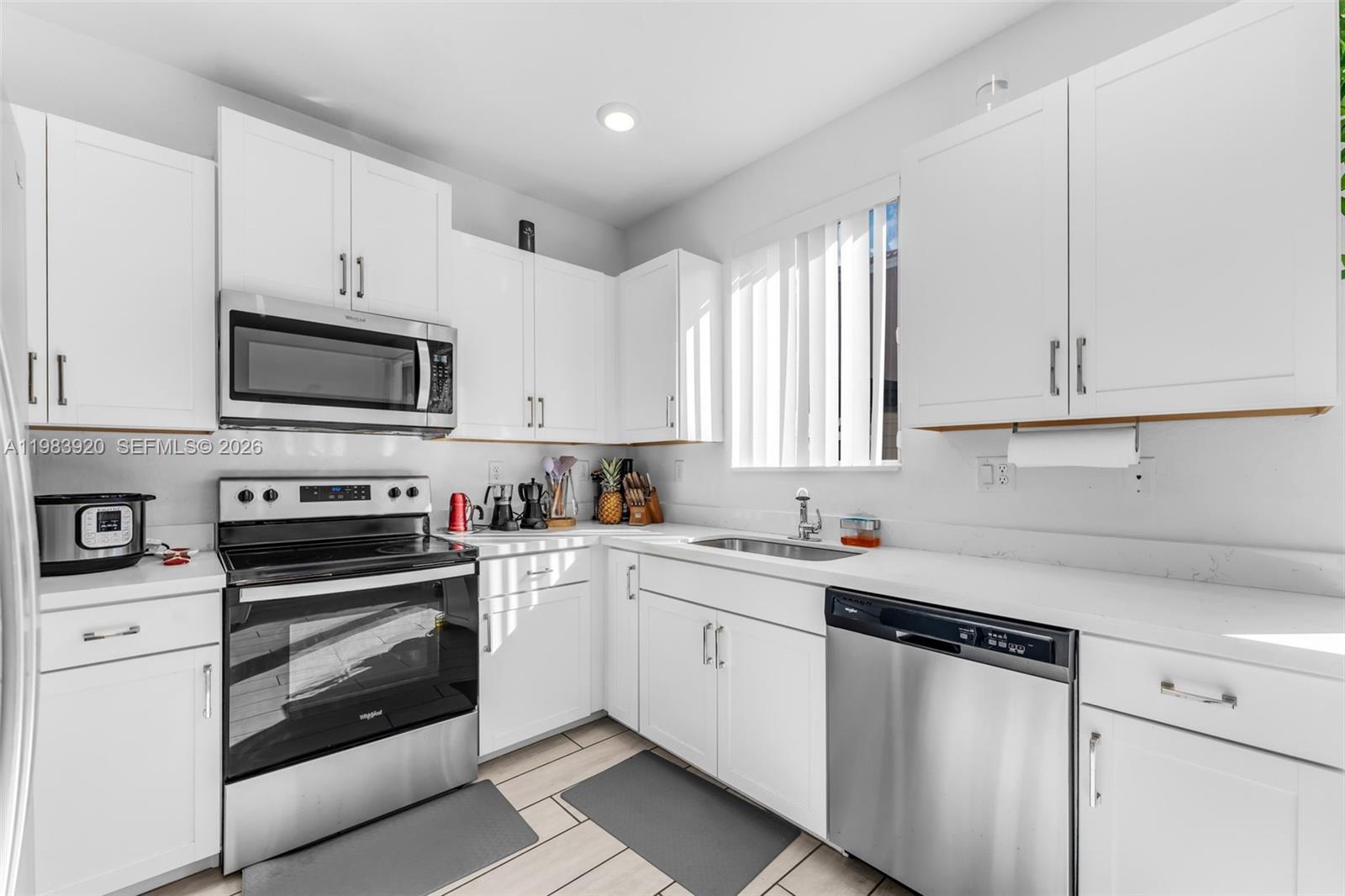 1056 SE 24th Avenue