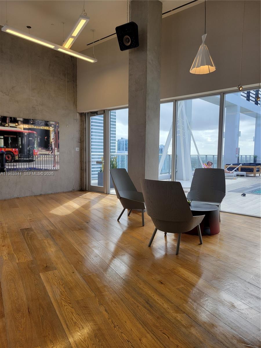 151 SE 1st Street