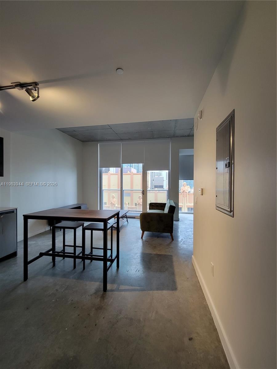 151 SE 1st Street