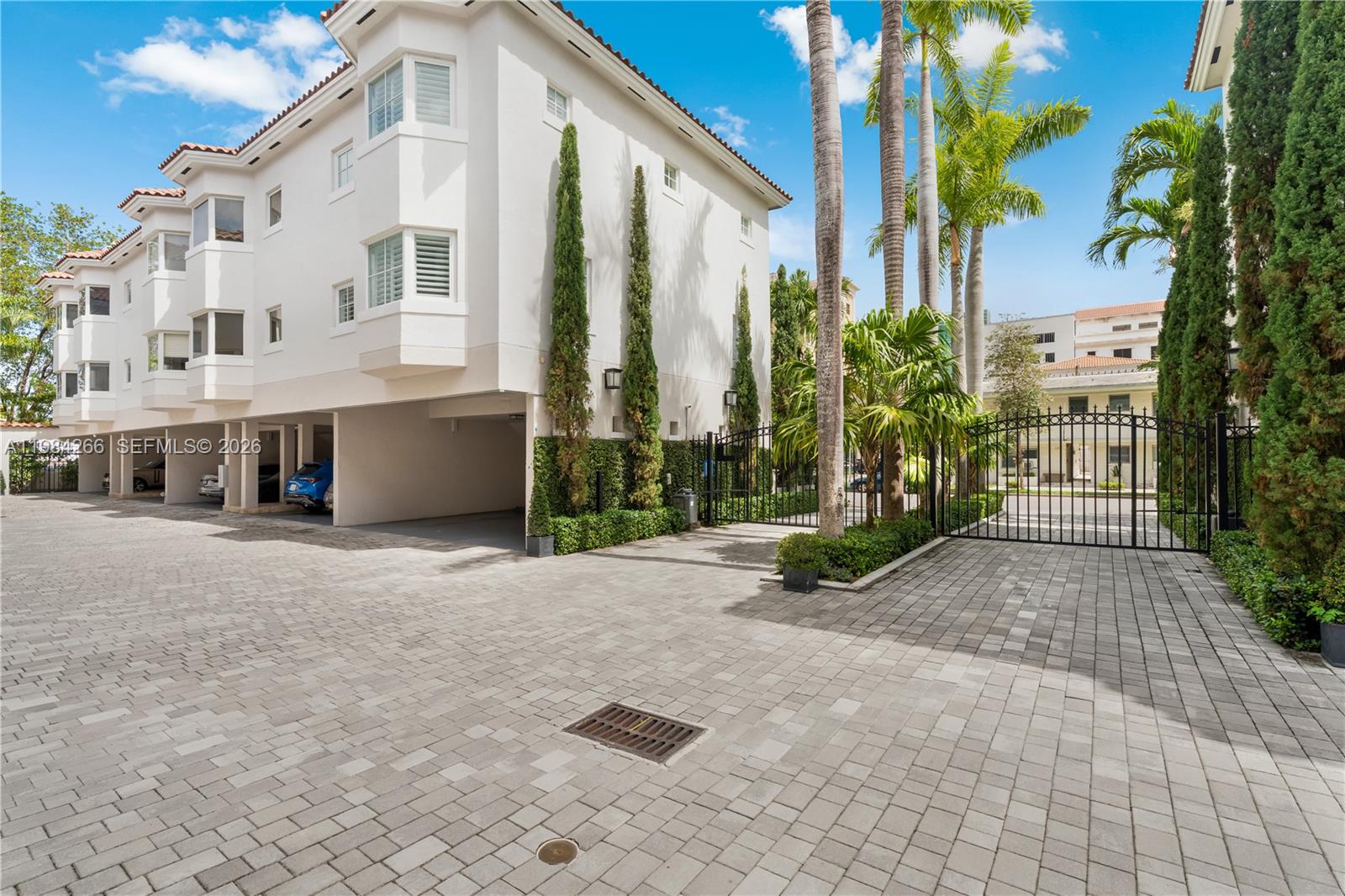 261 Navarre Avenue