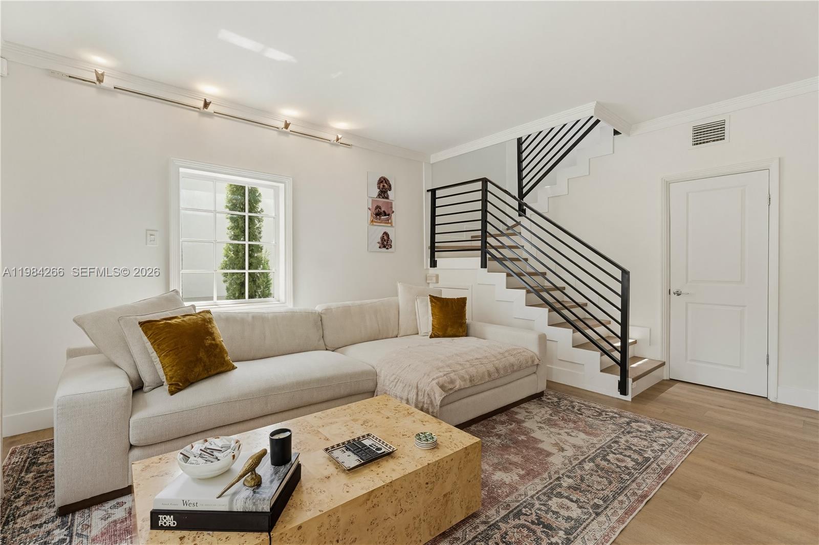 261 Navarre Avenue