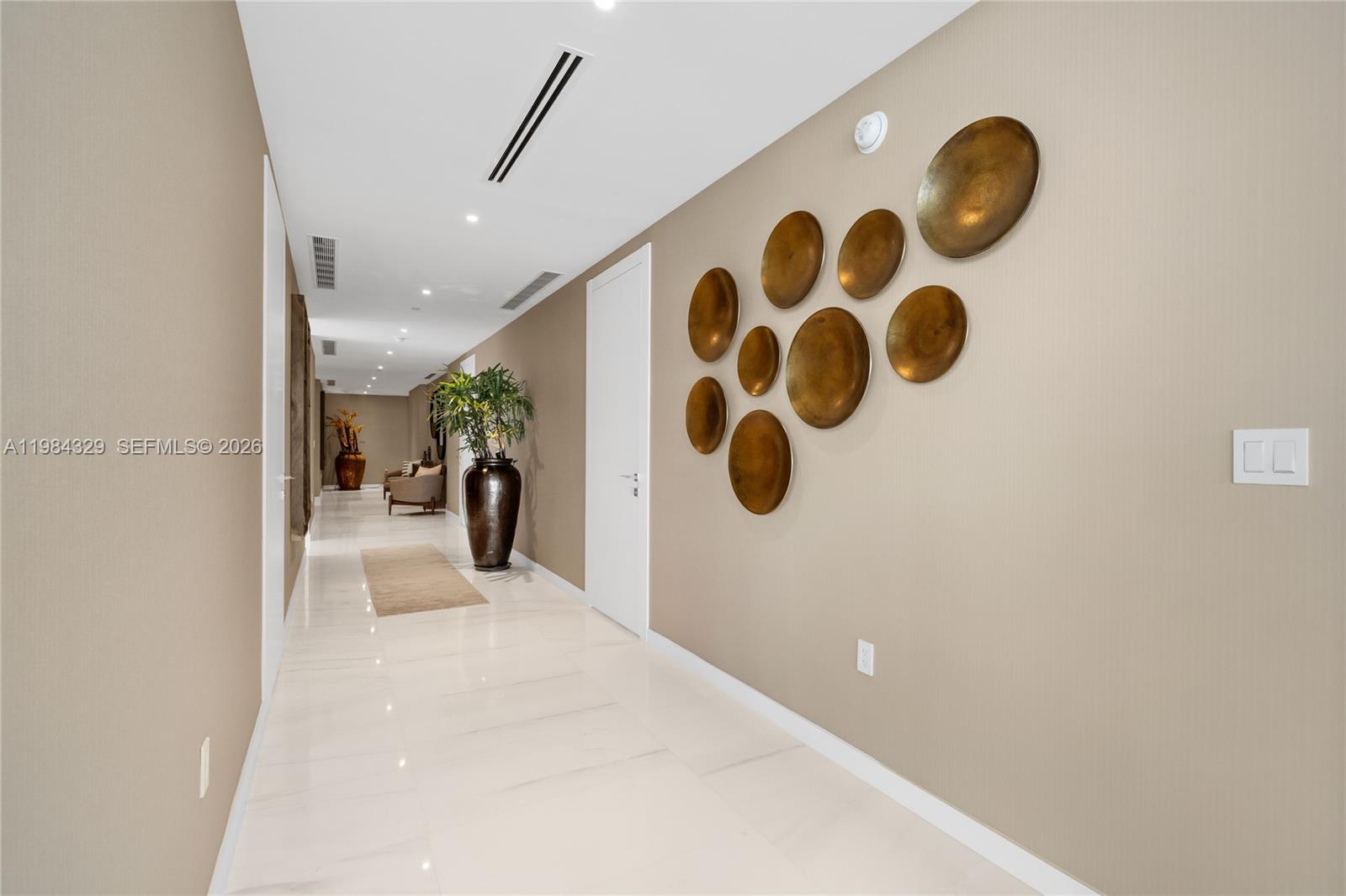 300 Biscayne Boulevard Way