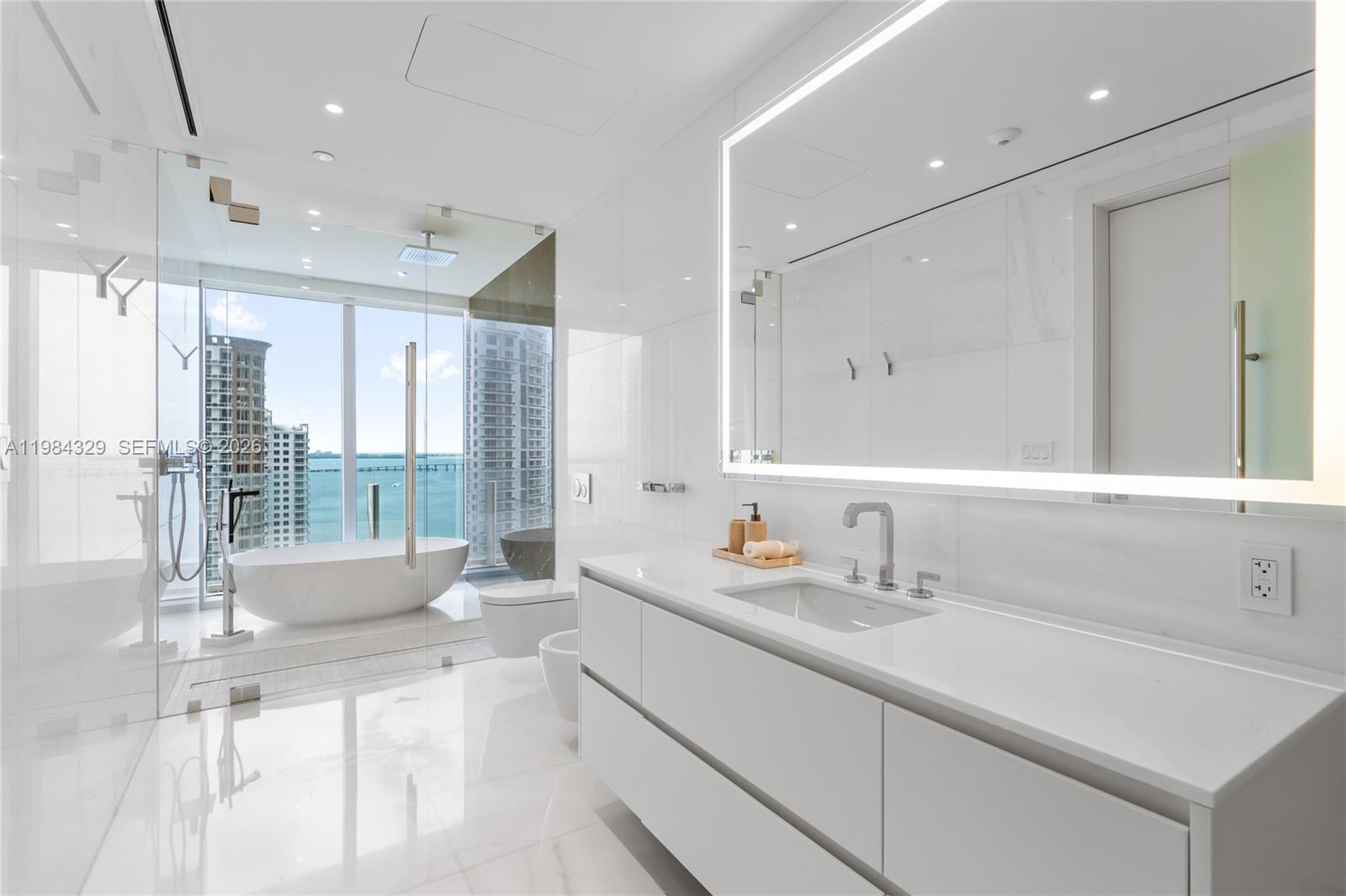 300 Biscayne Boulevard Way