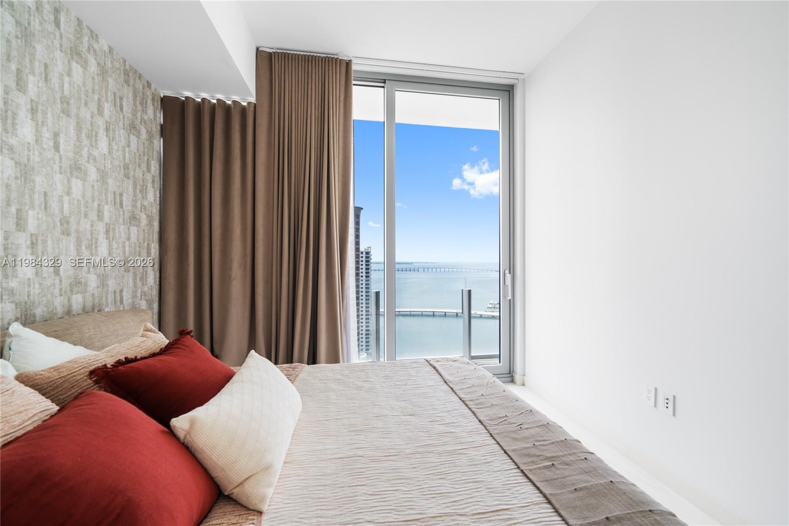 300 Biscayne Boulevard Way