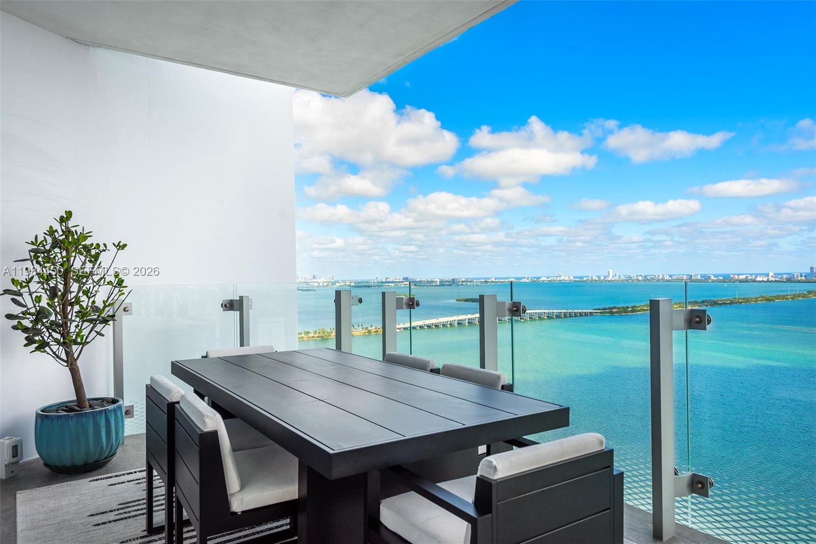 700 NE 26th Terrace