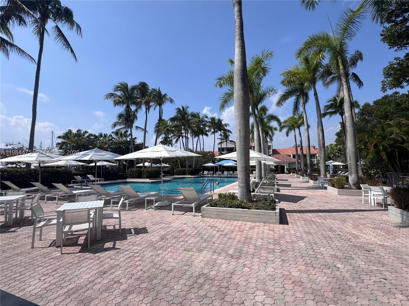 3610 Yacht Club Drive