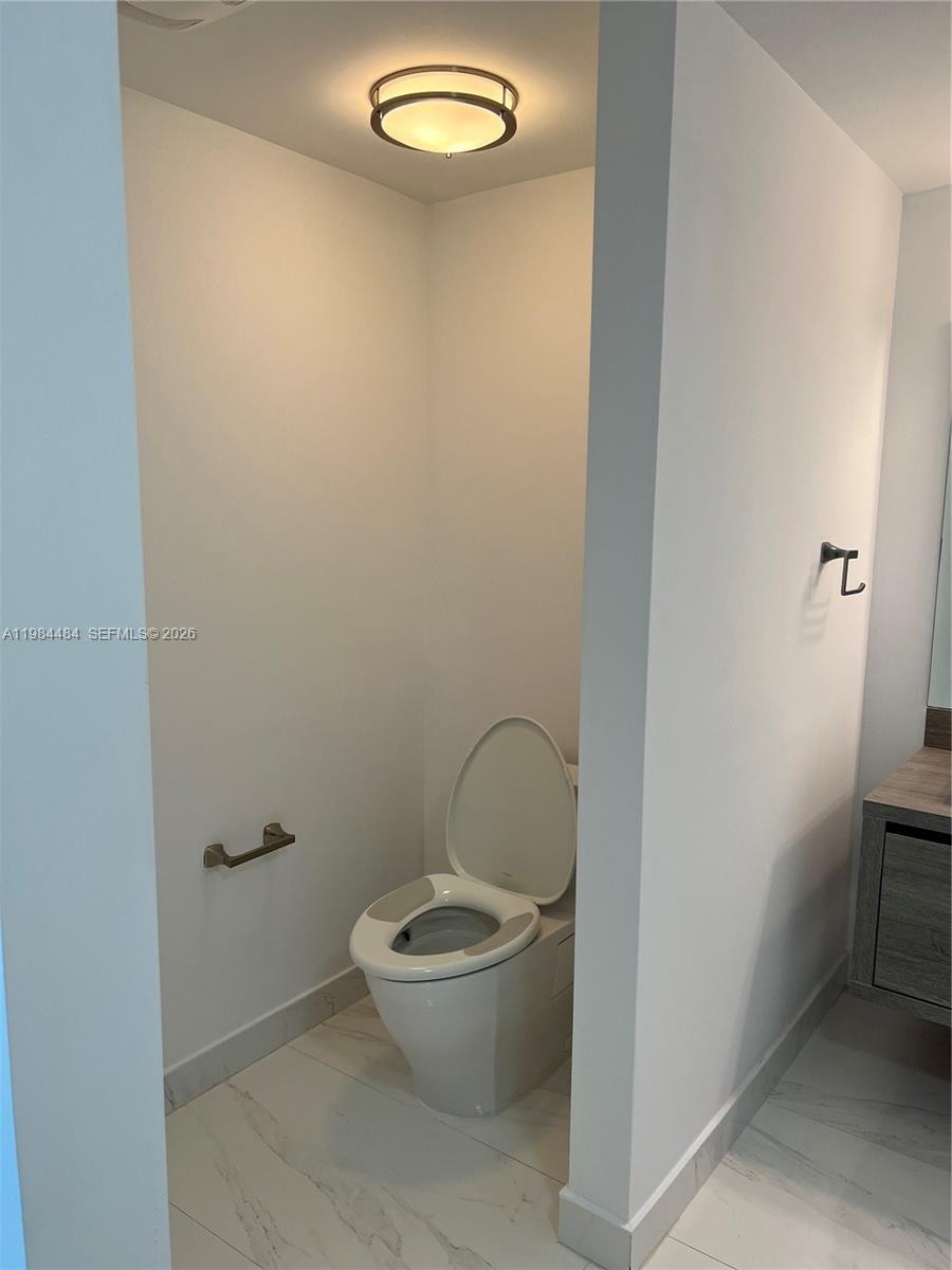 400 Sunny Isles Boulevard