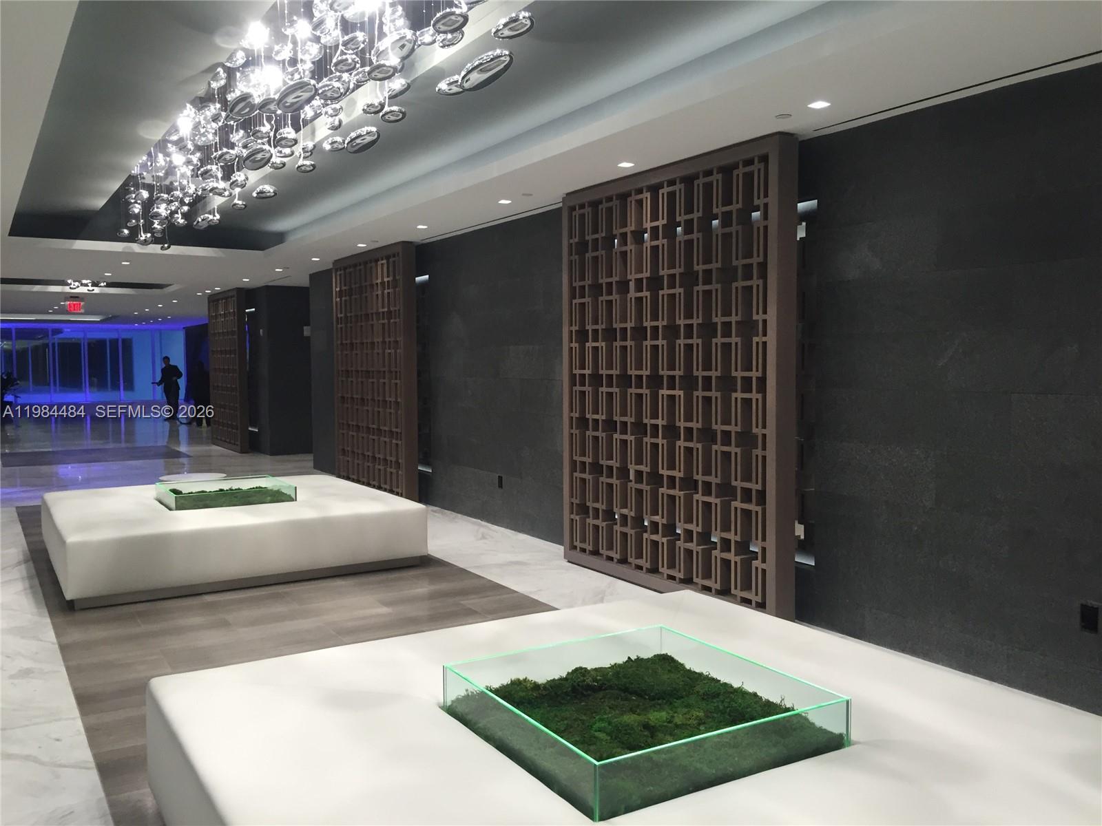 400 Sunny Isles Boulevard