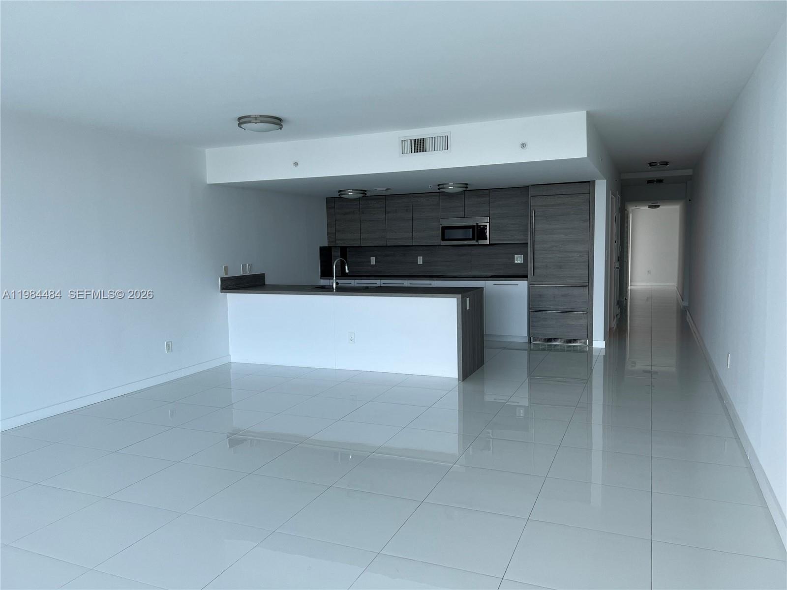 400 Sunny Isles Boulevard
