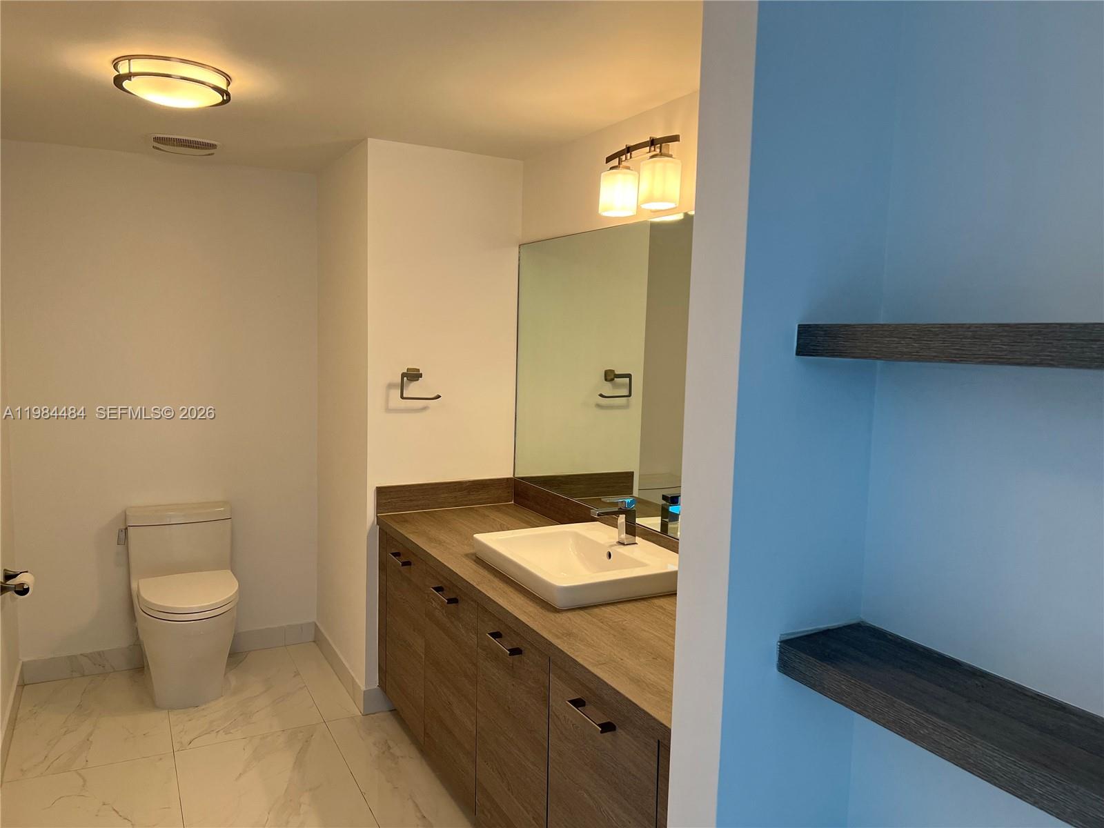 400 Sunny Isles Boulevard