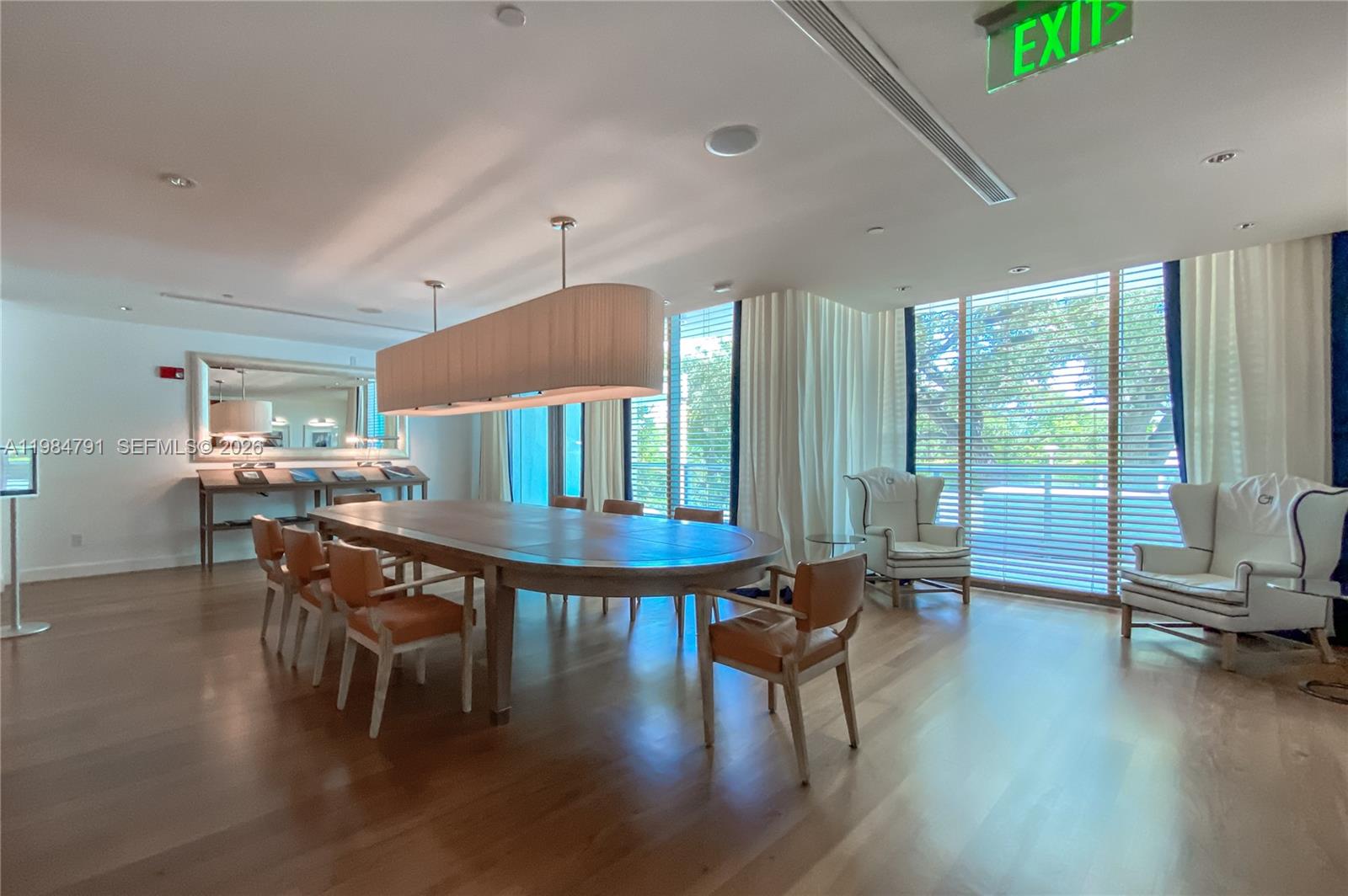 2627 S Bayshore Drive