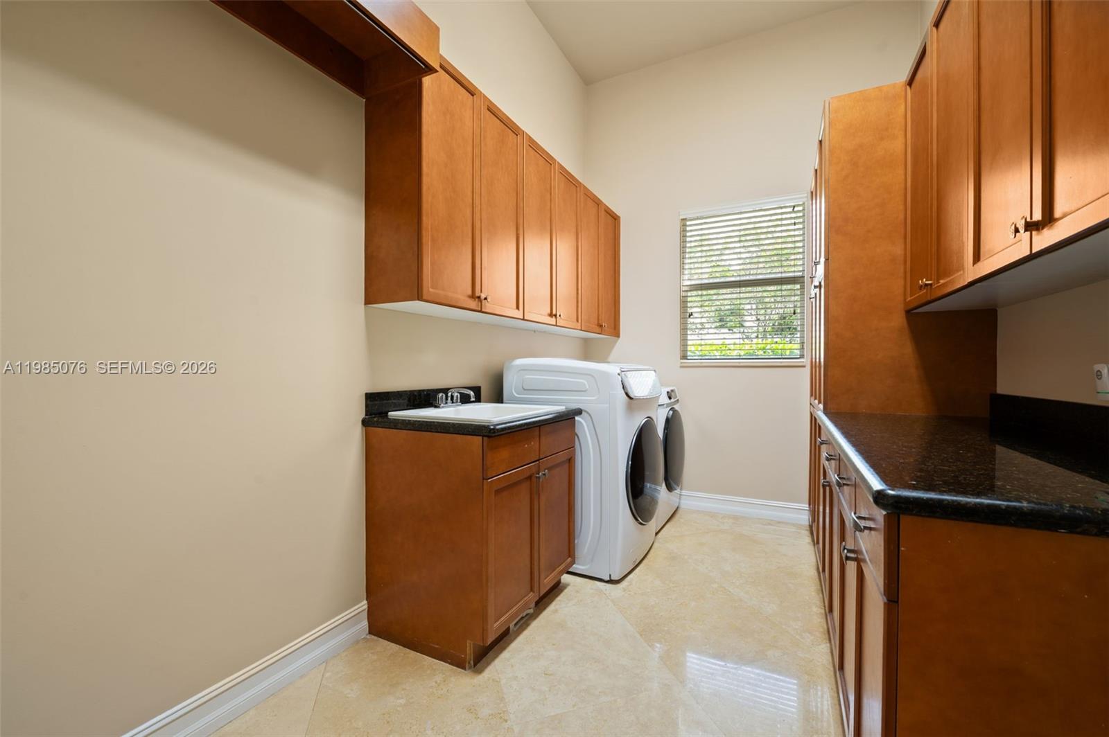 12821 Kapok Lane