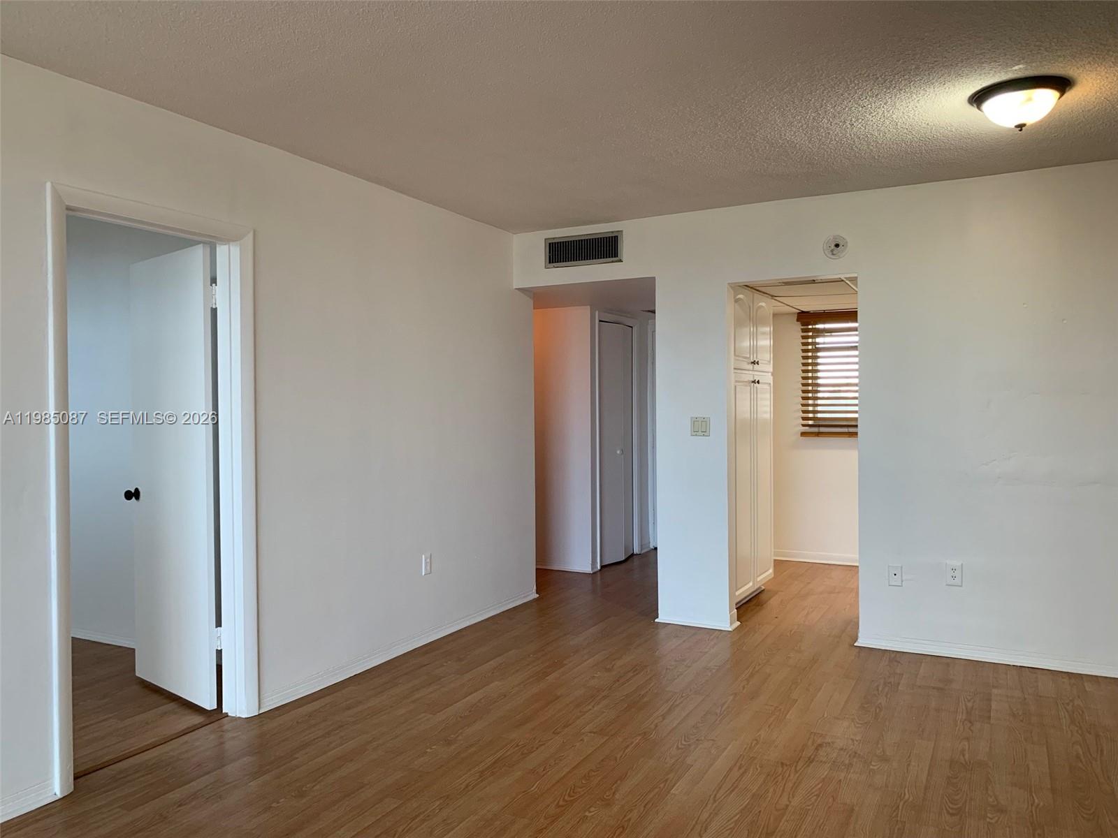 2859 Leonard Drive