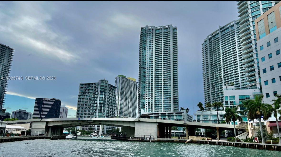 92 SW 3rd Street