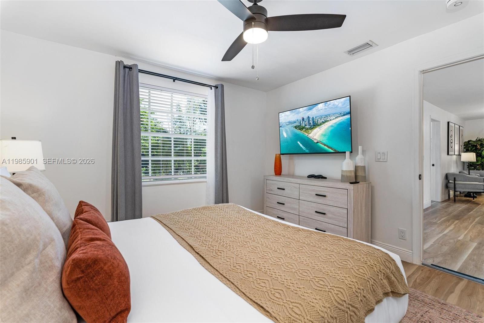 5100 NW 76th Place