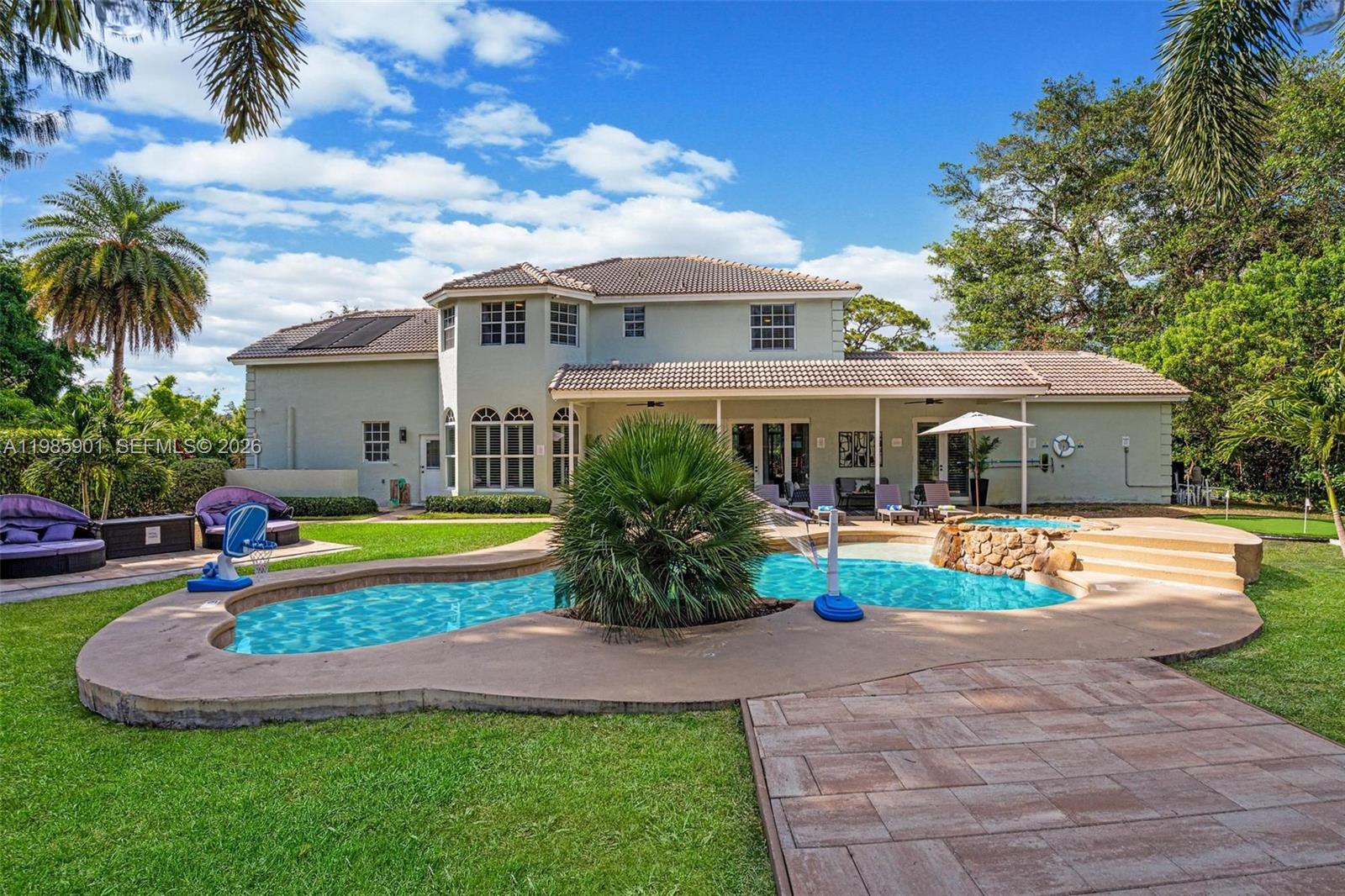 5100 NW 76th Place